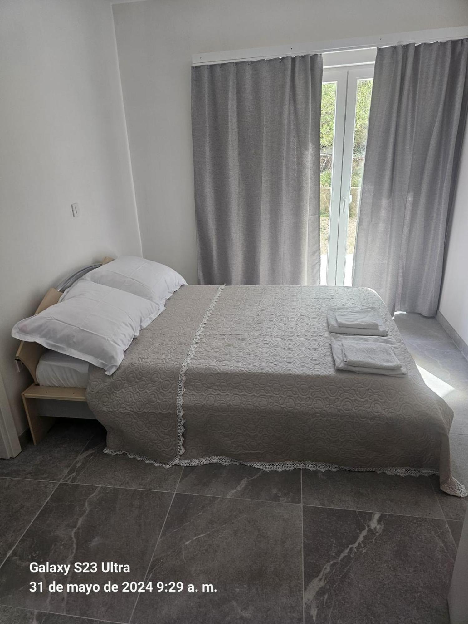 Laguna Marta Vodice Rom bilde